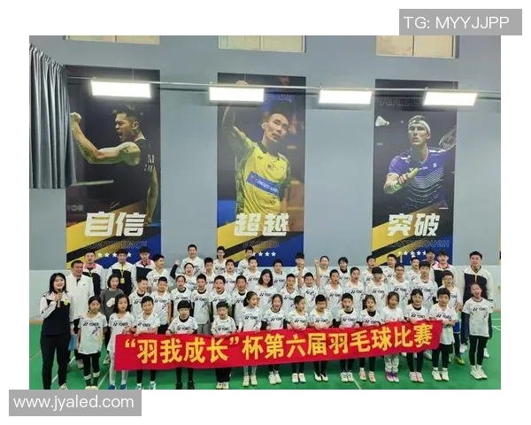 深圳羽毛球队荣登全国团队协作排行榜第三名展现出色团队精神与实力